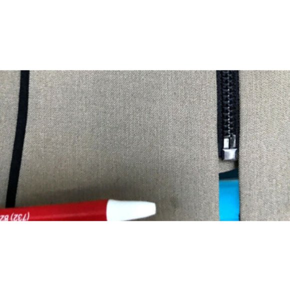 Jones Studio Sleek Chic Zip Blazer Jacket Sz 4P - Picture 8 of 9